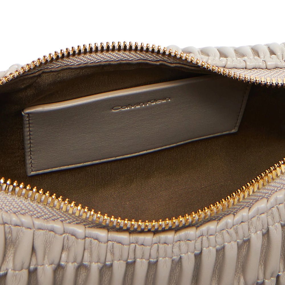 תיק קלווין קליין Ruched Drop Shoulder נשים