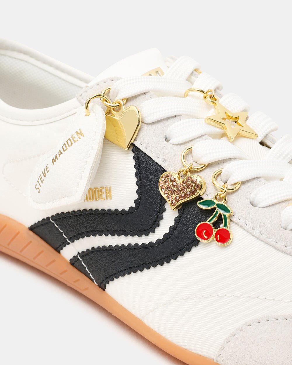 נעלי סטיב מאדן Bassett נשים