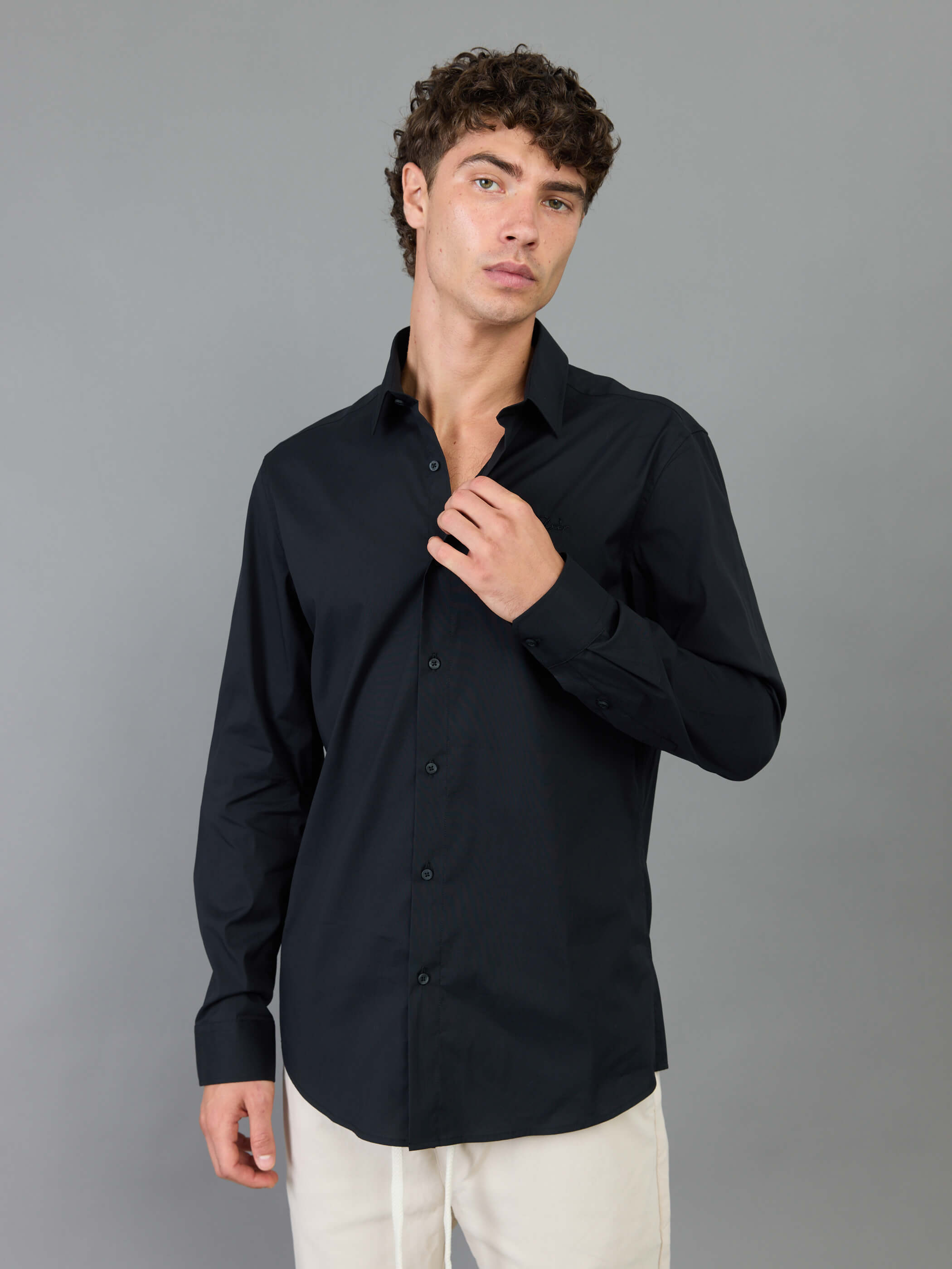 חולצה מכופתרת אליקסיר Embroidered Logo גברים