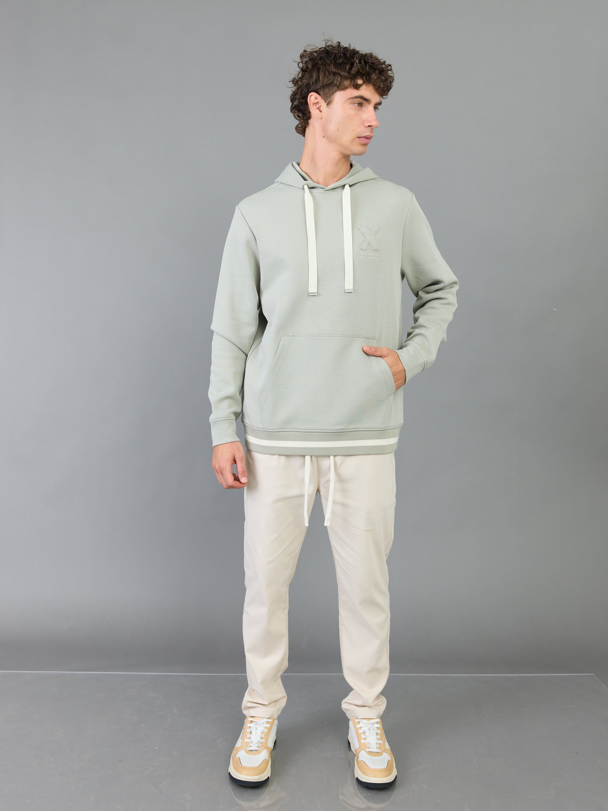 קפוצ'ון אליקסיר Back Logo גברים