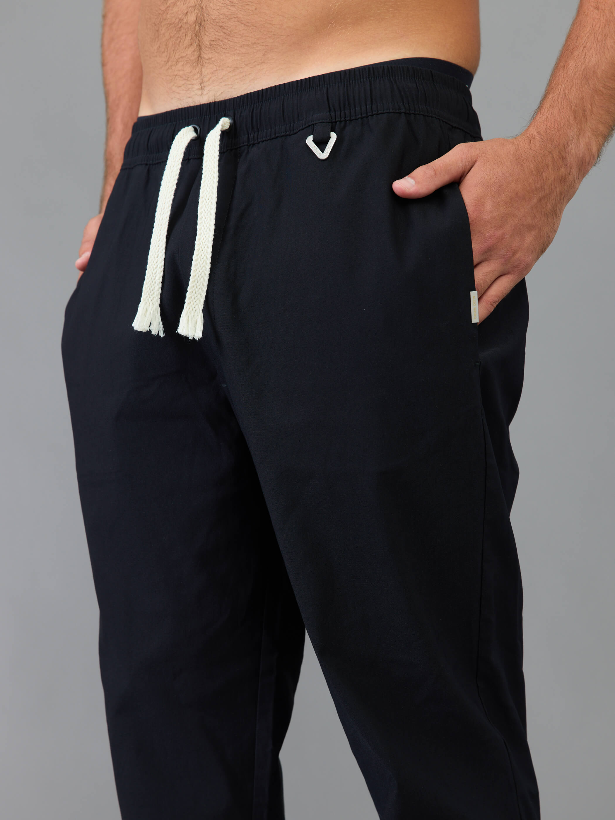 דגמ"ח אלדו מורו Triangle Buckle גברים