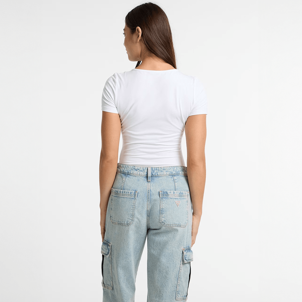 חולצת טישירט קצרה Guess Embroidered Logo Body נשים