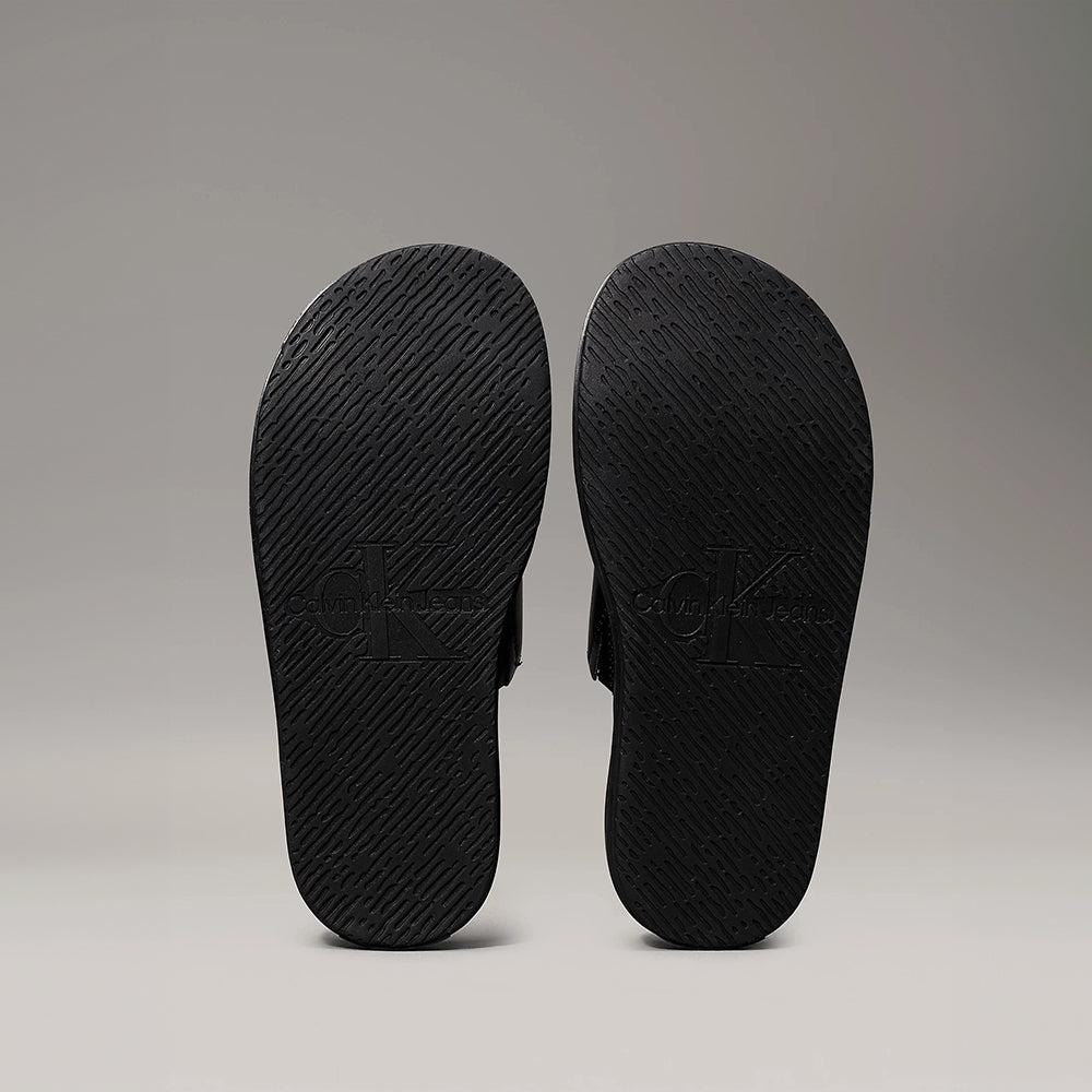 כפכפי סלייד מעור קלווין קליין Flat Molded Slide נשים