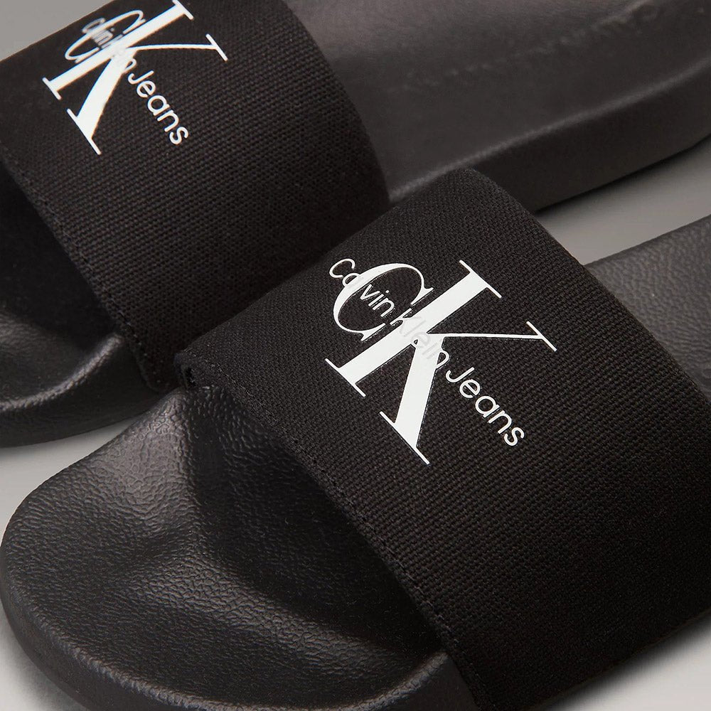 כפכפי קלווין קליין Slide Monogram נשים