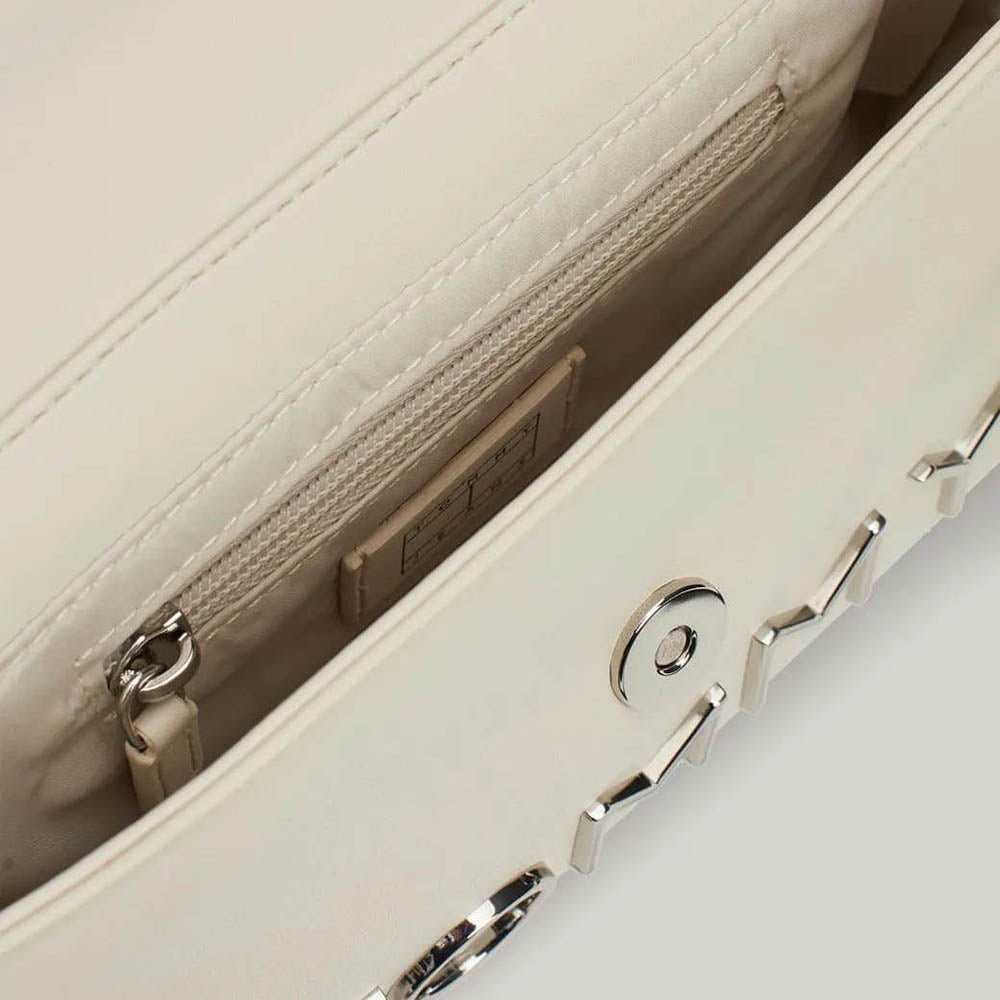 תיק טומי הילפיגר Bold Elongated Flap Cross נשים