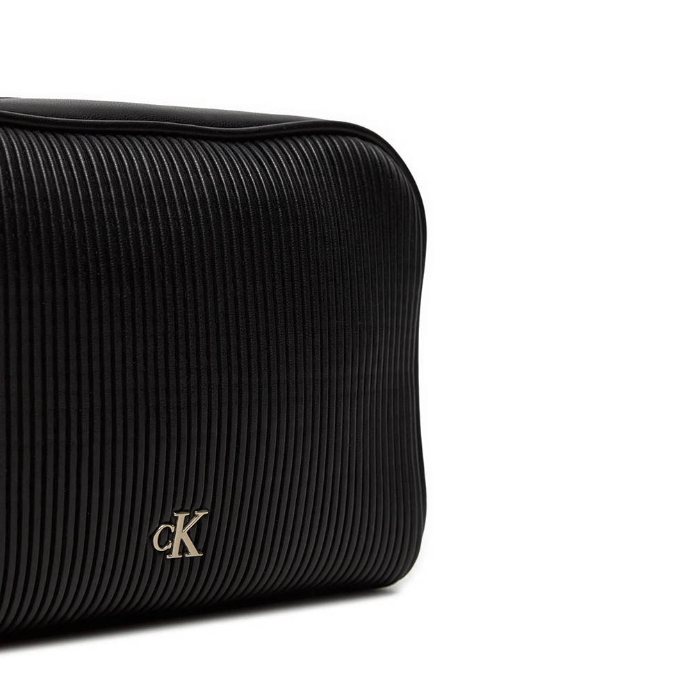 תיק קלווין קליין Rib Camera Bag18 נשים