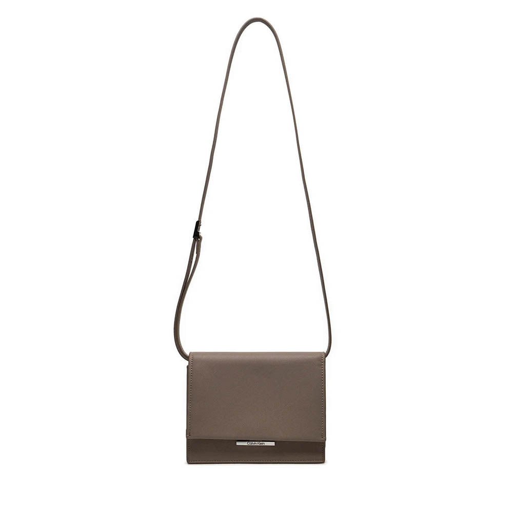 תיק קלווין קליין Linear Saffiano נשים