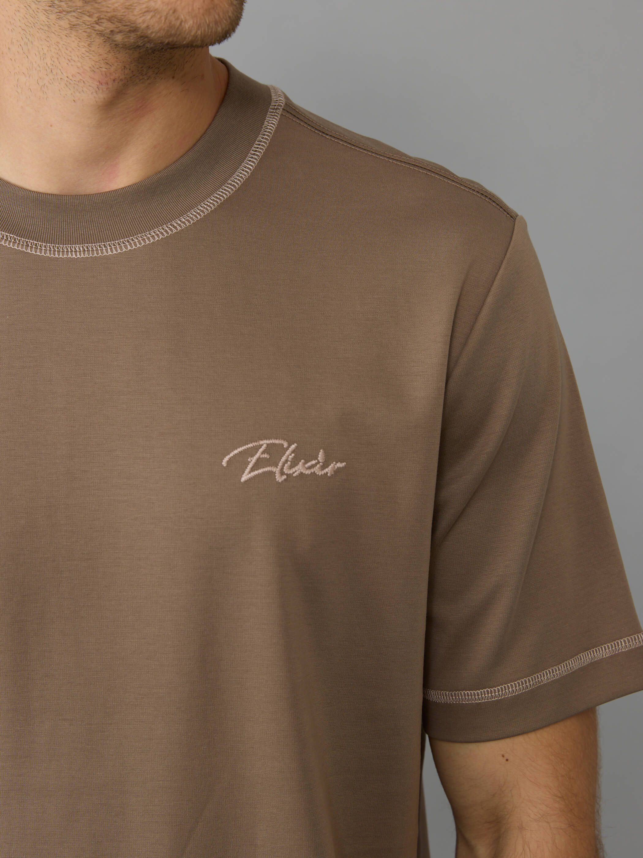 חולצת טישירט קצרה אליקסיר Small Logo & Hand Sewing גברים