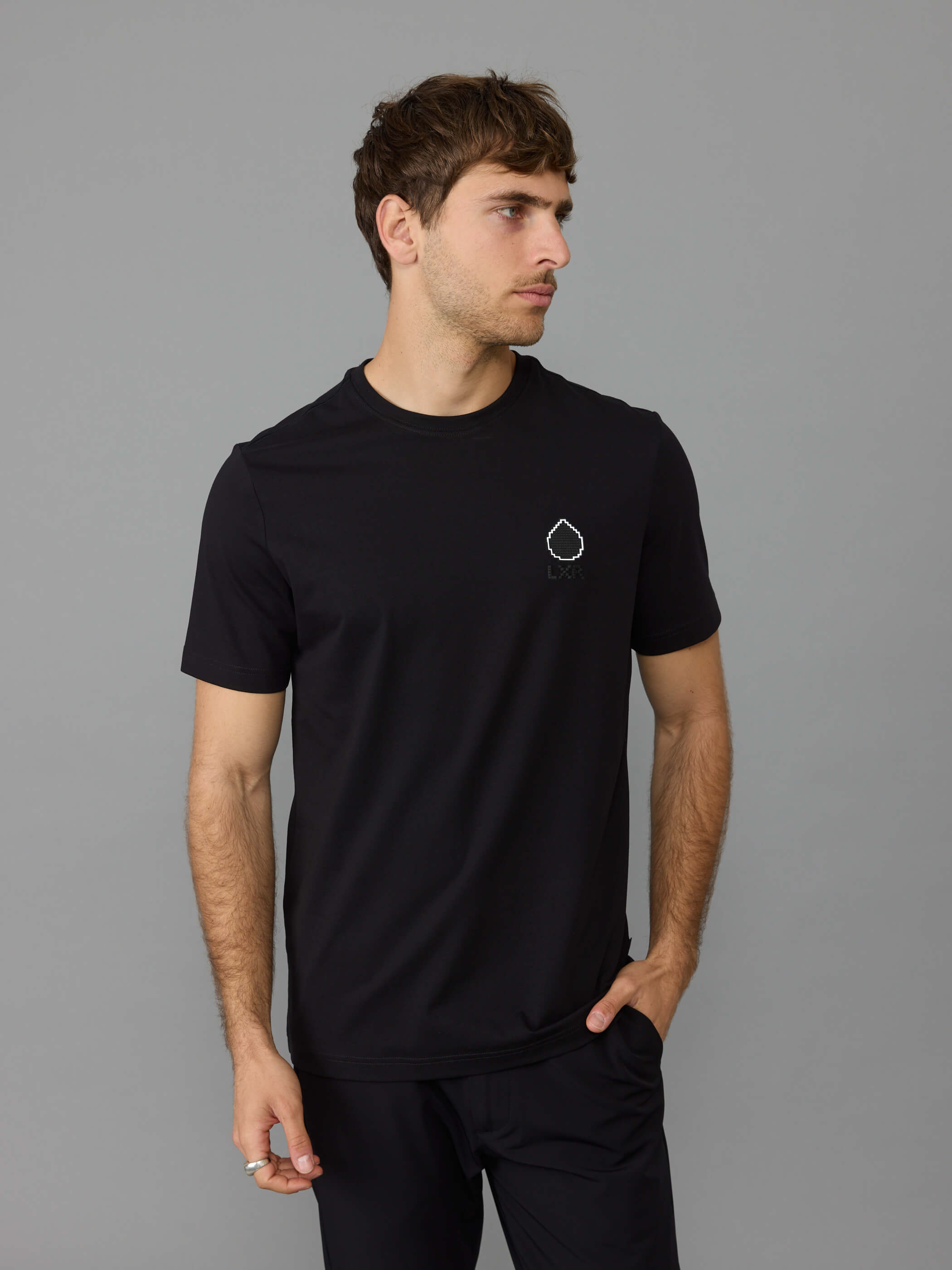 חולצת טישירט קצרה אליקסיר Pixel Logo גברים