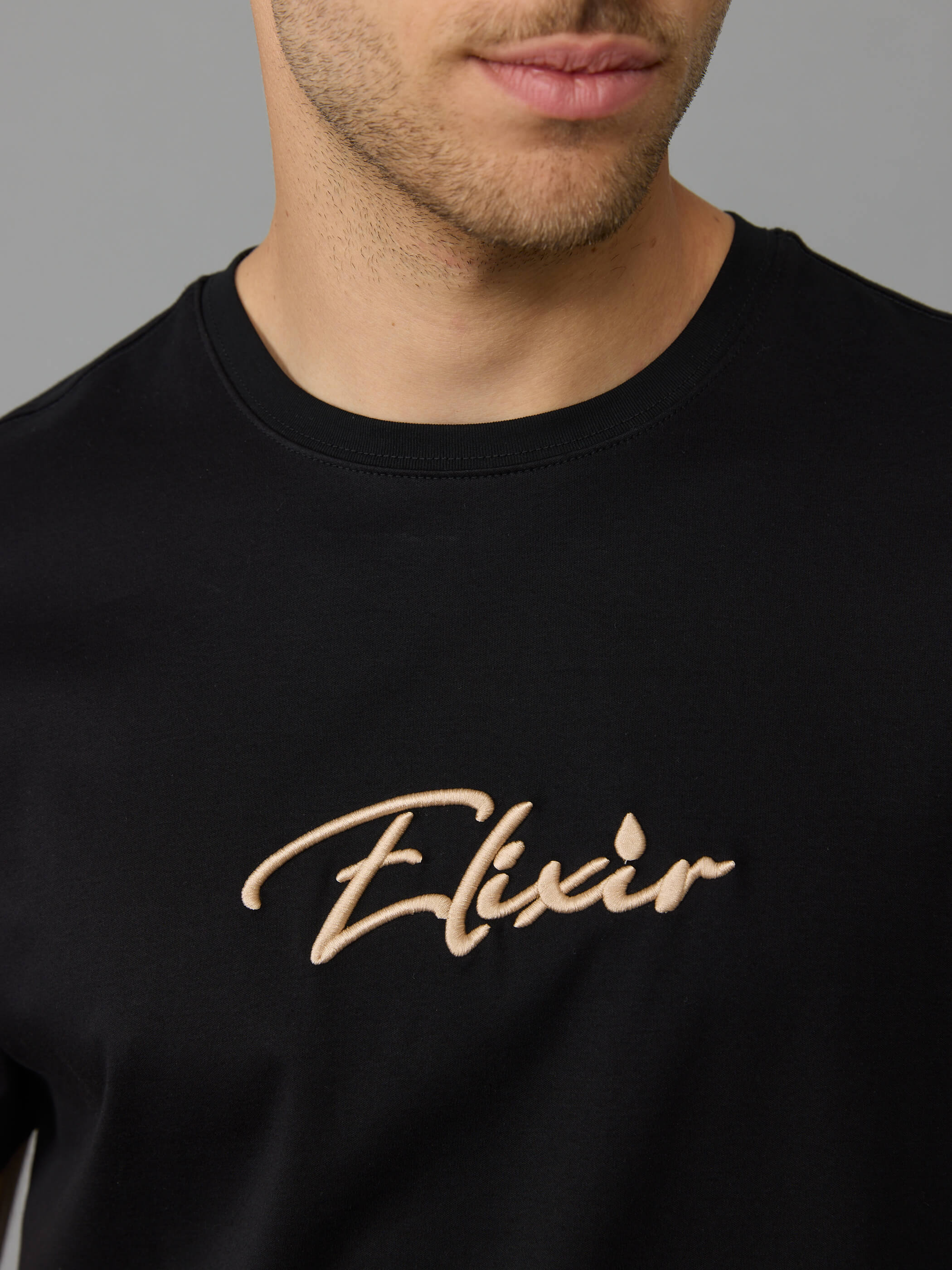 חולצת טישירט קצרה אליקסיר Chest Embroidery גברים