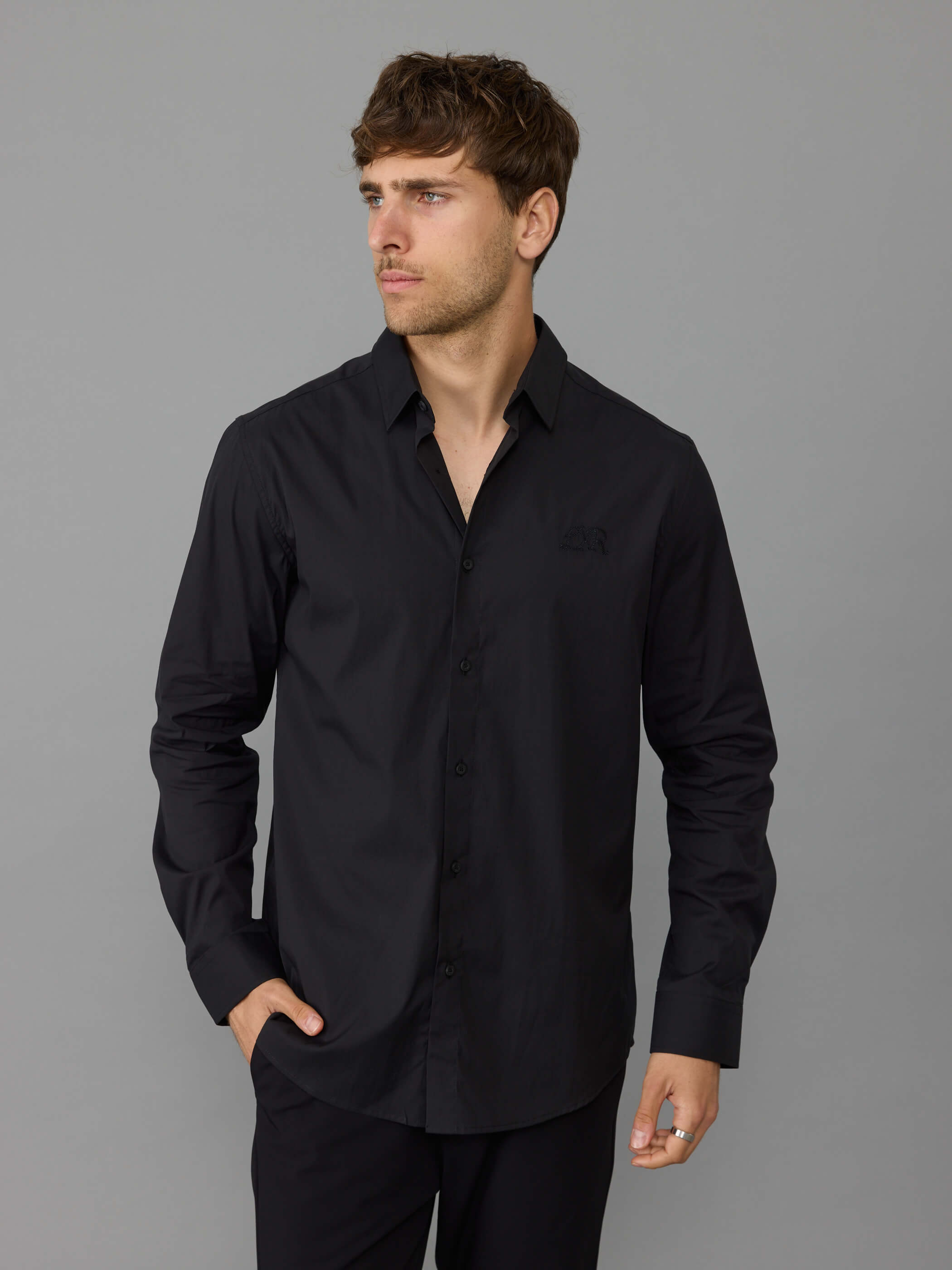 חולצה מכופתרת אליקסיר Sewing Logo גברים