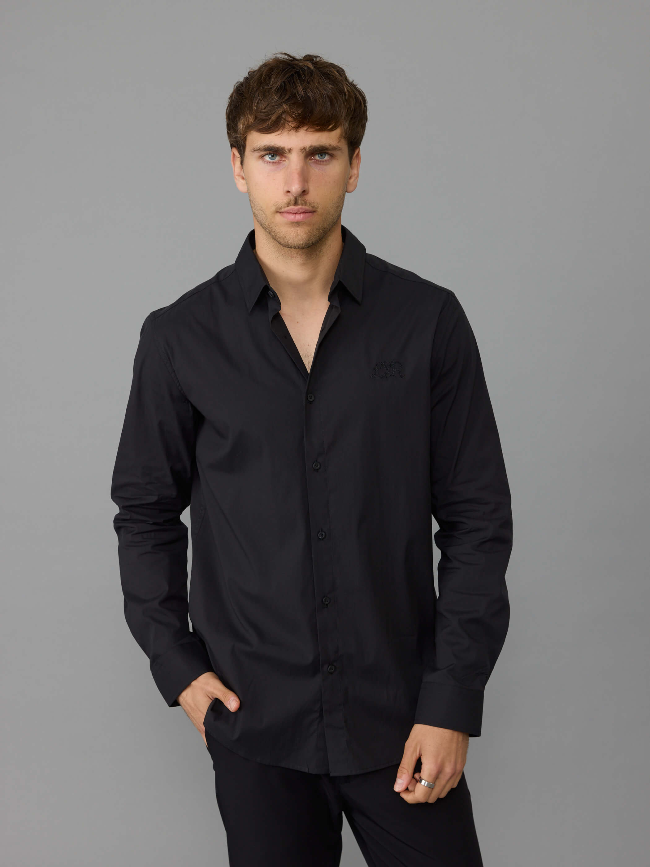 חולצה מכופתרת אליקסיר Sewing Logo גברים