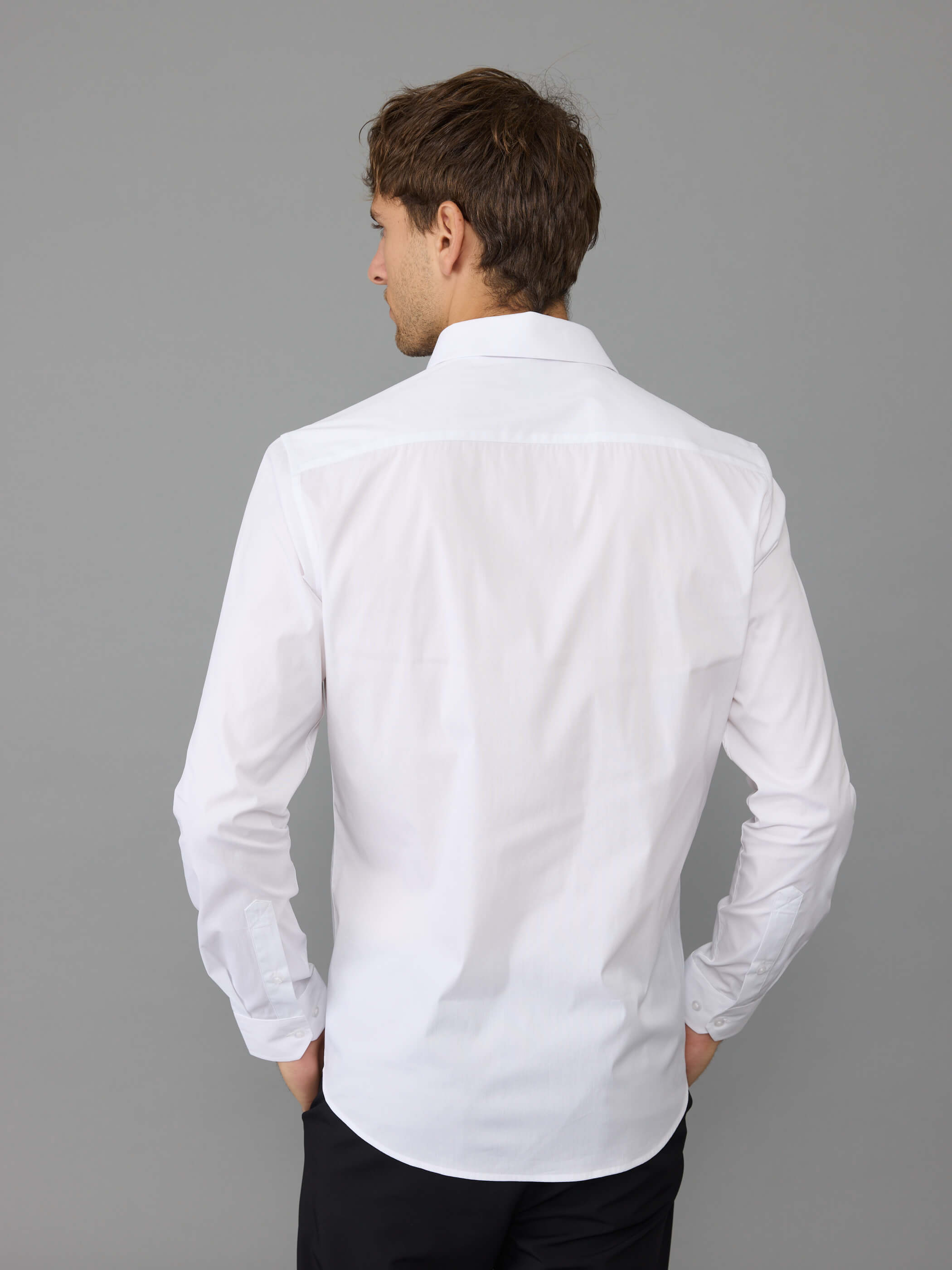 חולצה מכופתרת אליקסיר Sewing Logo גברים