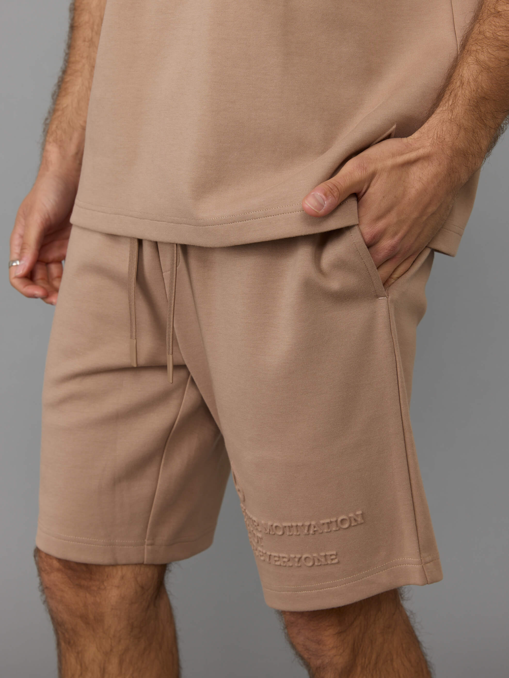 חליפת ספורט אליקסיר Embossed Logo גברים