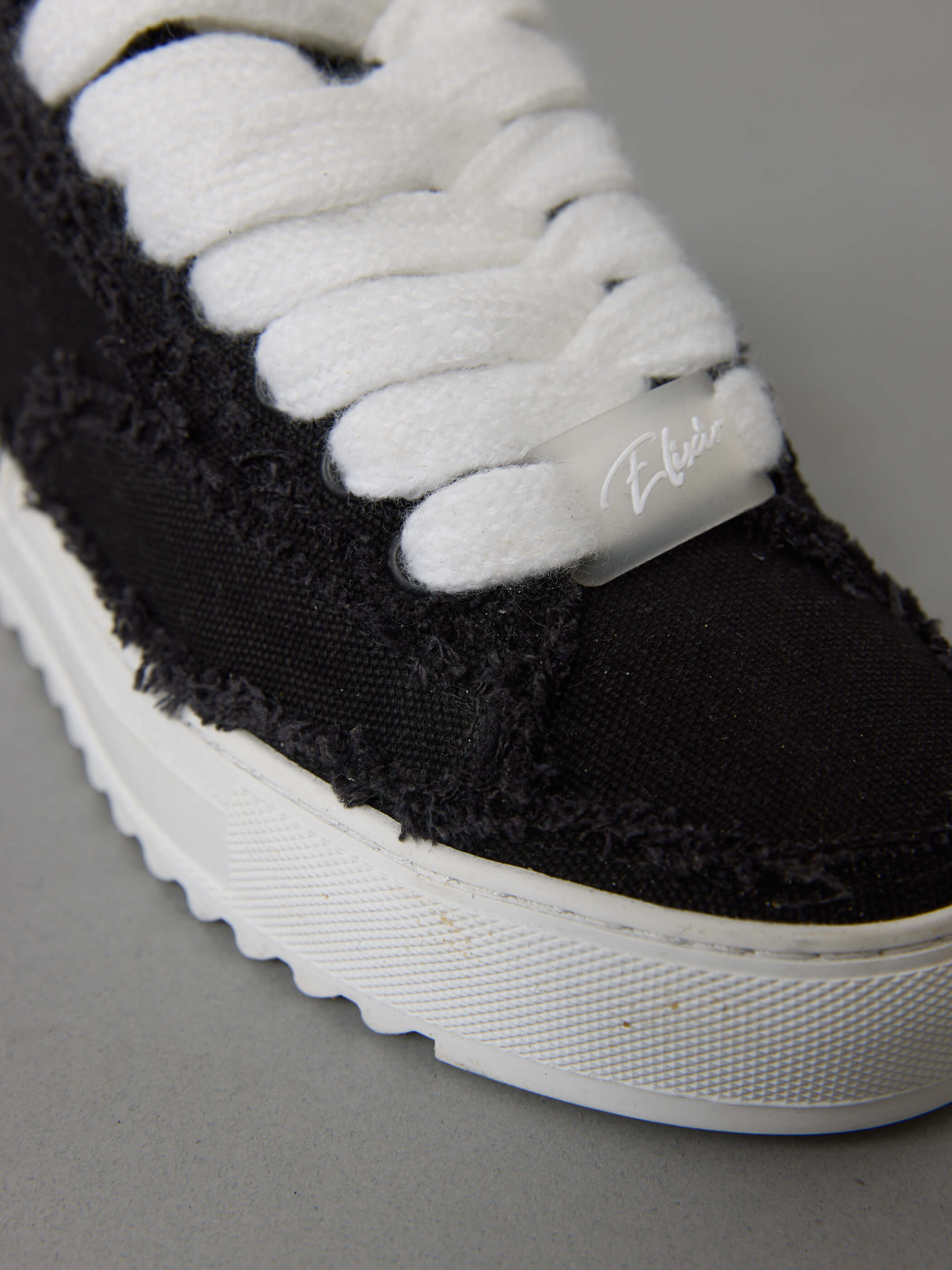 נעלי אליקסיר Fringes גברים