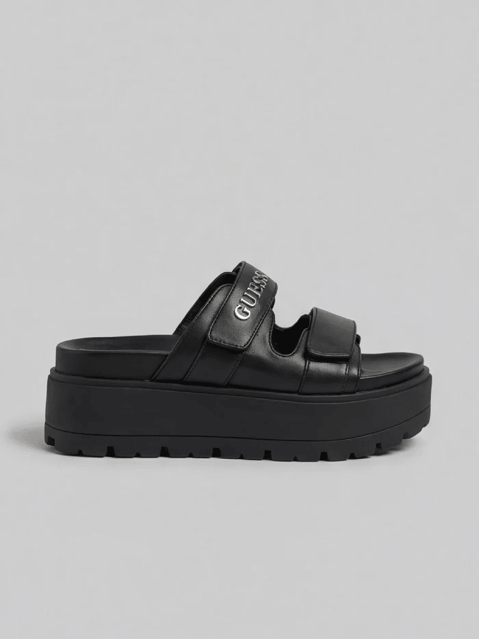 כפכפי Guess Faxon נשים