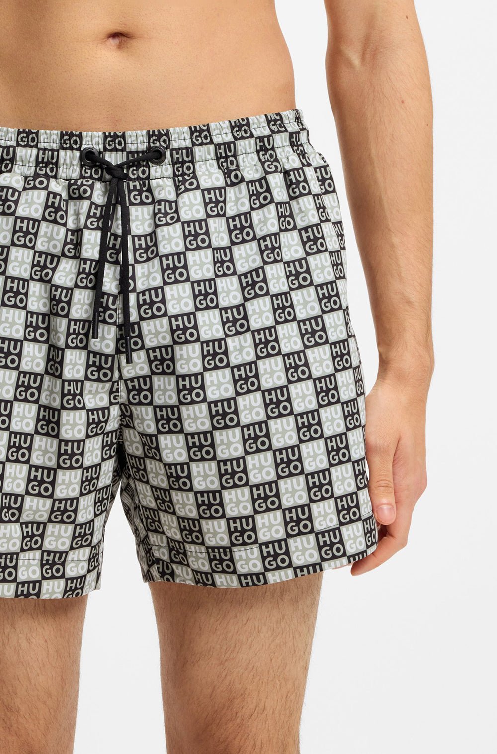 מכנס בגד ים הוגו Quick-Dry Swim Shorts With Stacked-Logo Check Print גברים