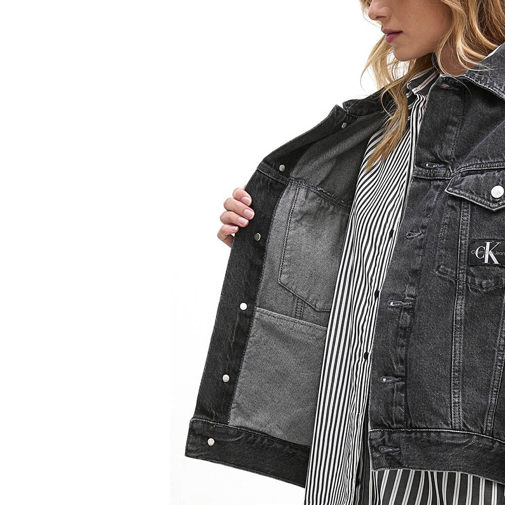 ג'קט קלווין קליין Boxy Denim נשים