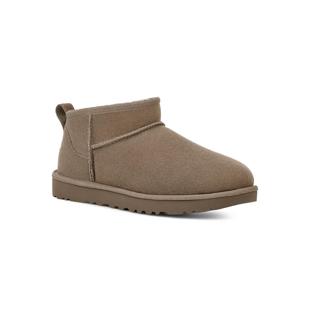 מגפי UGG קלאסיק אולטרה מיני נשים