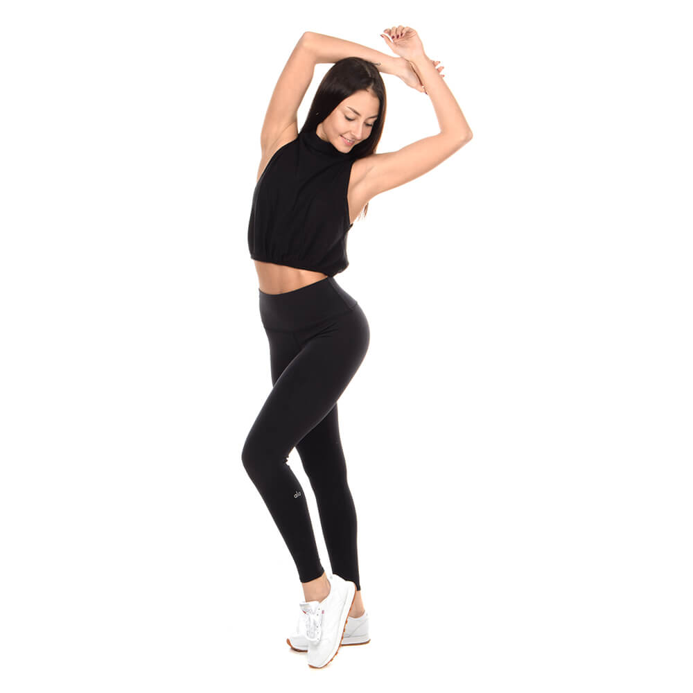 גופיית קרופ אלו יוגה Alolux Soho Mock Neck Tank נשים