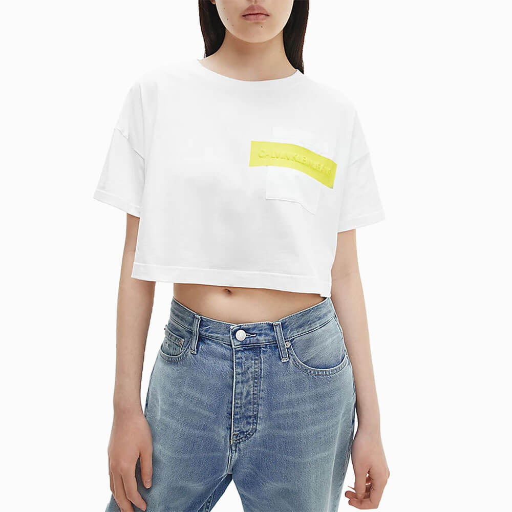 חולצת טישרט קלווין קליין קצרה Hero Logo Crop Top נשים