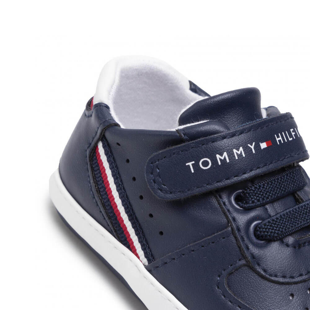 סניקרס טומי הילפיגר Baby Velcro Trainers לילדים