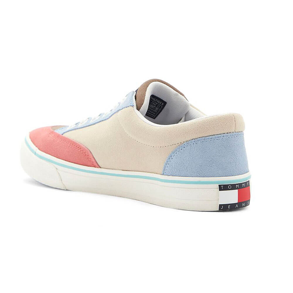 נעלי סניקרס טומי הילפיגר Vulcanized Suede נשים