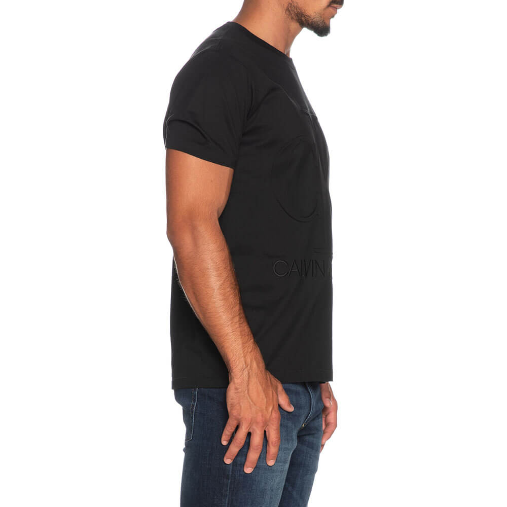 חולצת טישרט קלווין קליין Embossed Regular Tee לגבר