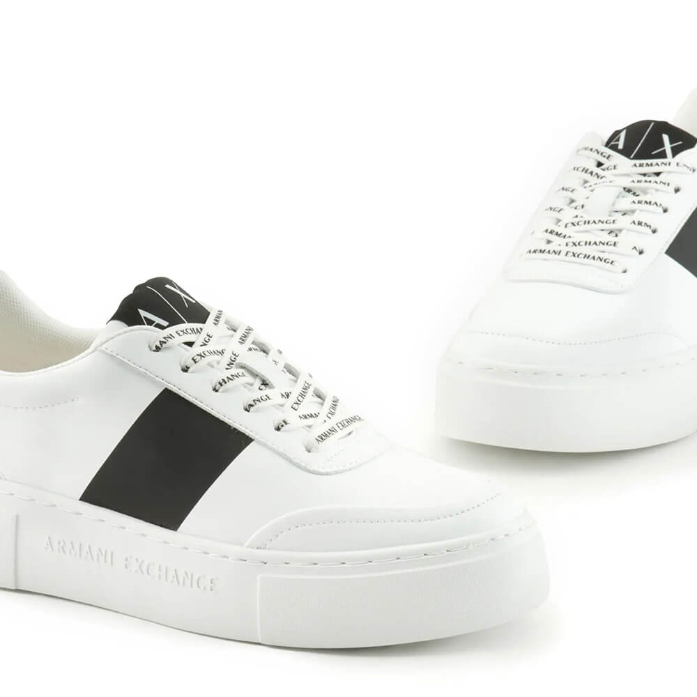 נעלי ארמני אקסציינג' Logo Flatform נשים
